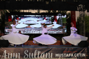 Gönül Sofralarının İlki Canbazlar Caddesi’nde Kuruldu